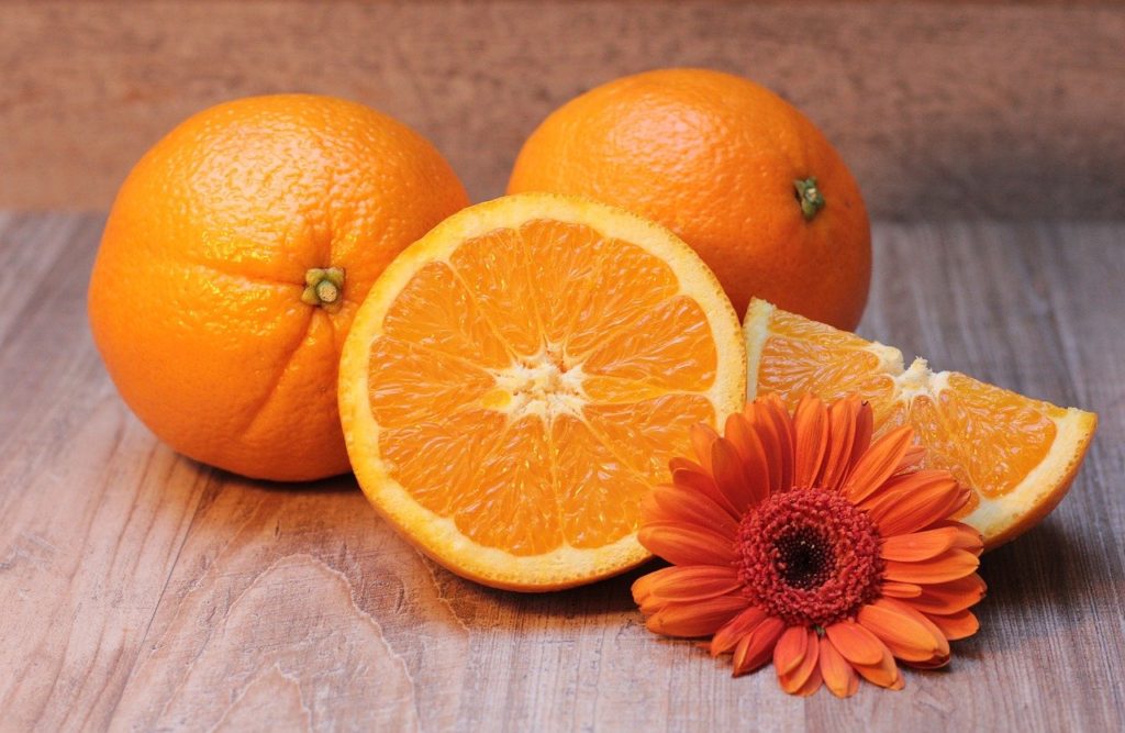 フルーツのオレンジの写真