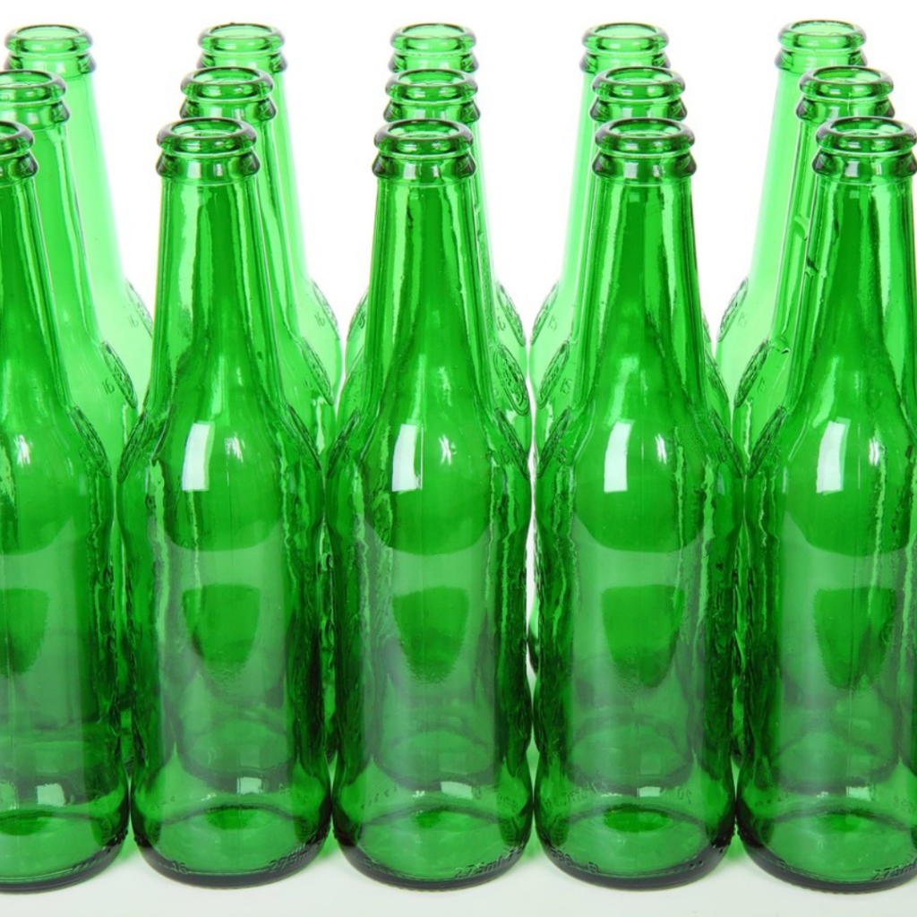 グリーンのボトルの写真